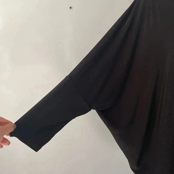 Mythique |  Oversized Top - Picture 3 of 6